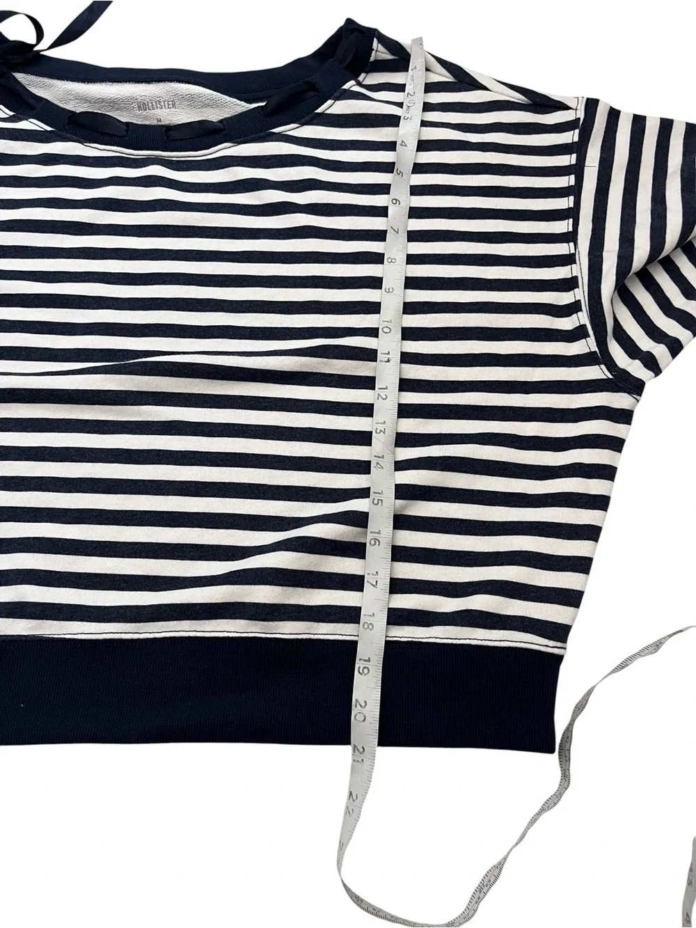 Hollister Striped Ribbon Bow Neckline Long Sleeve Sweatshirt Size M